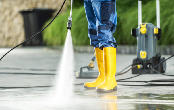 Best Garage Pressure Washing  in Wedgefield, SC